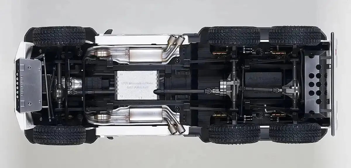 Autoart 1:18 Mercedes G63 AMG 6x6 White- Japan Figure Store - #1 Bring To You The Best Japanese Goods