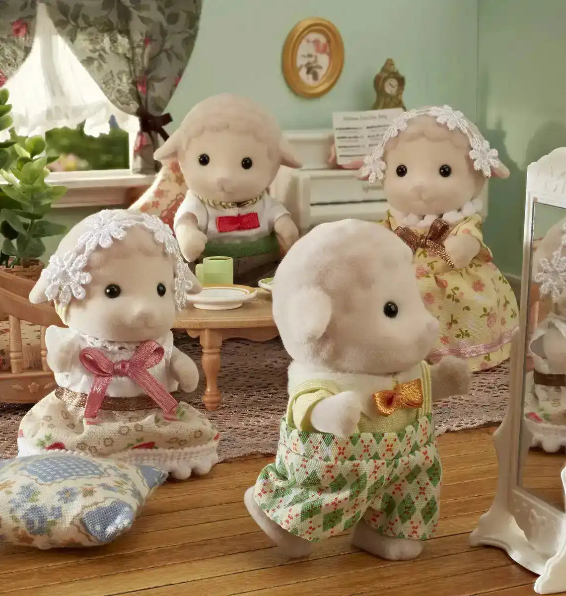 Epoch Sylvanian FS-42 Sheep Family Doll- Japan Figure Store - #1 Bring To You The Best Japanese Goods