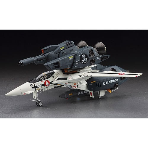 Hasegawa 1/48 Macross VF-1S/A Strike Super Valkyrie Model Kit