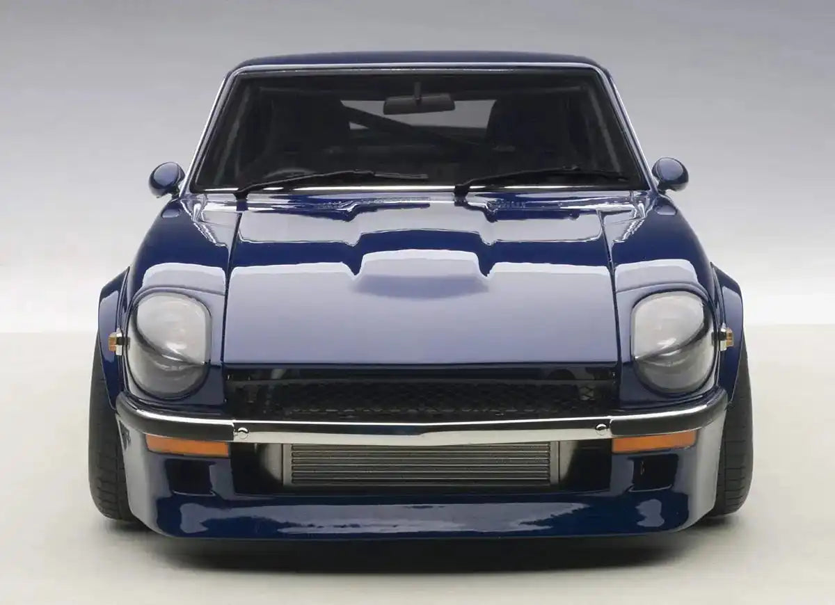 1/18 オートアート 日産 フェアレディZ S30 悪魔のZ 湾岸ミッドナイト