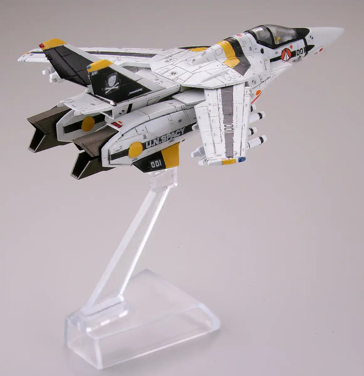 Tomytec 1/144 Scale Macross VF-1S Roy Focker Special Fighter Plastic Model Kit- Japan Figure Store - #1 Bring To You The Best Japanese Goods