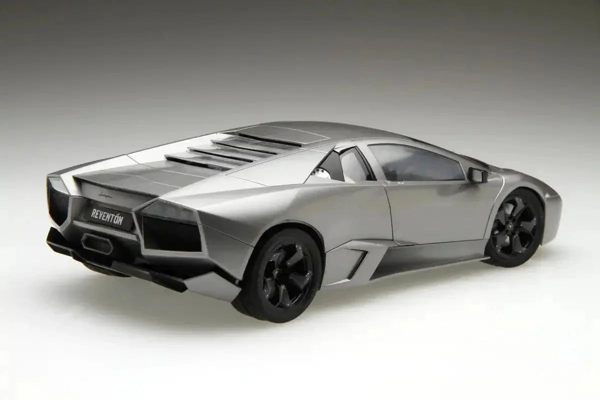 FUJIMI Rs-40 Lamborghini Reventon 1/24 Scale Kit- Japan Figure Store - #1 Bring To You The Best Japanese Goods