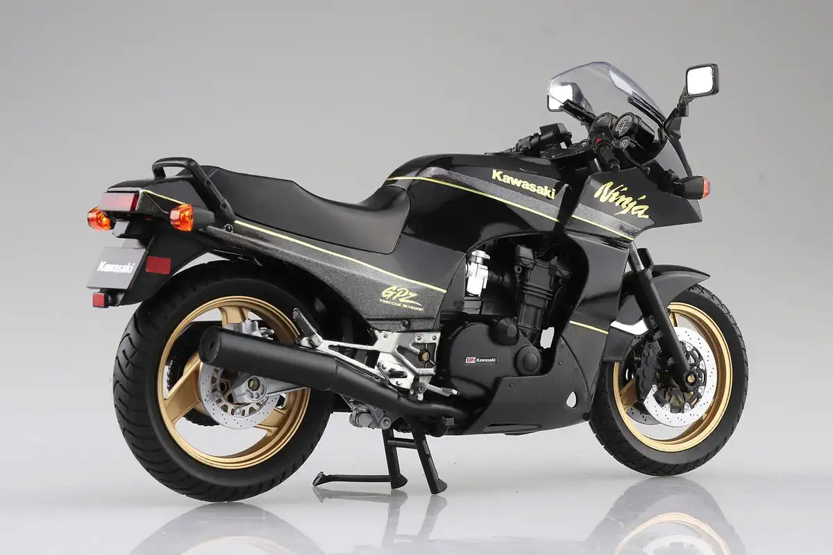 AOSHIMA Skynet 1/12 Kawasaki Gpz900R Black/Gold Finished Model- Japan Figure Store - #1 Bring To You The Best Japanese Goods