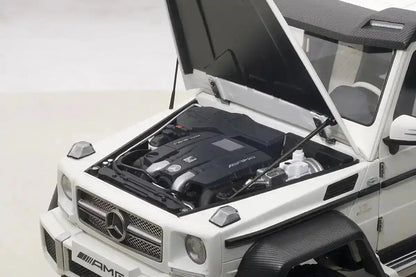 Autoart 1:18 Mercedes G63 AMG 6x6 White- Japan Figure Store - #1 Bring To You The Best Japanese Goods