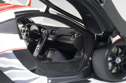 Autoart 1/18 McLaren P1 GTR White/Red- Japan Figure Store - #1 Bring To You The Best Japanese Goods