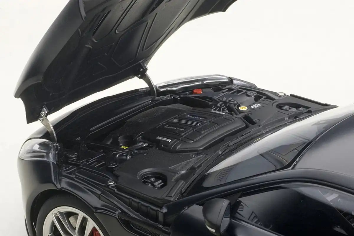 Autoart 1/18 Jaguar F-Type R Coupe 2015 Matte Black Diecast Model- Japan Figure Store - #1 Bring To You The Best Japanese Goods