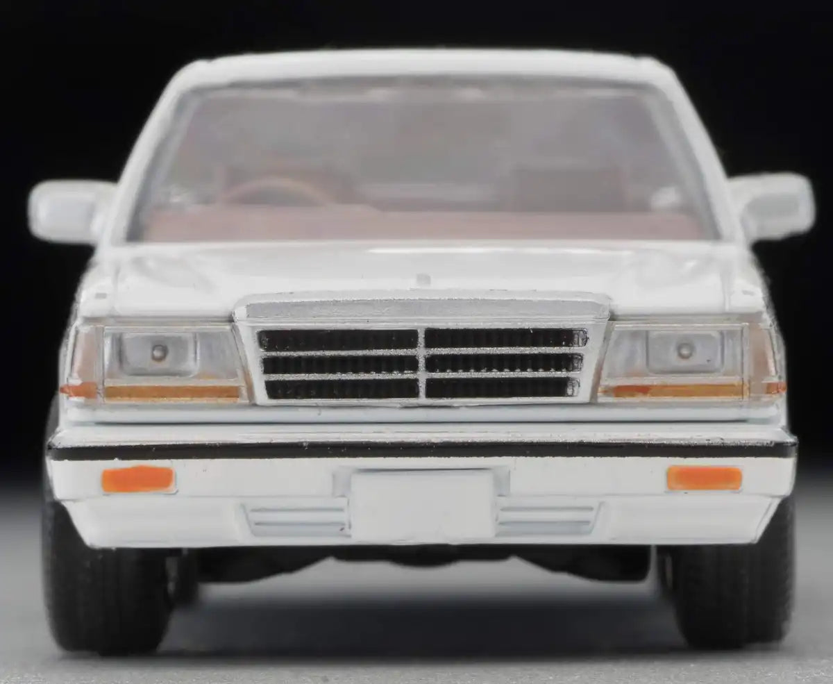 Tomytec Lv-N198a Tomica Limited Vintage Nissan Gloria Ht V20 86' White 1/64 Scale Car Toys- Japan Figure Store - #1 Bring To You The Best Japanese Goods