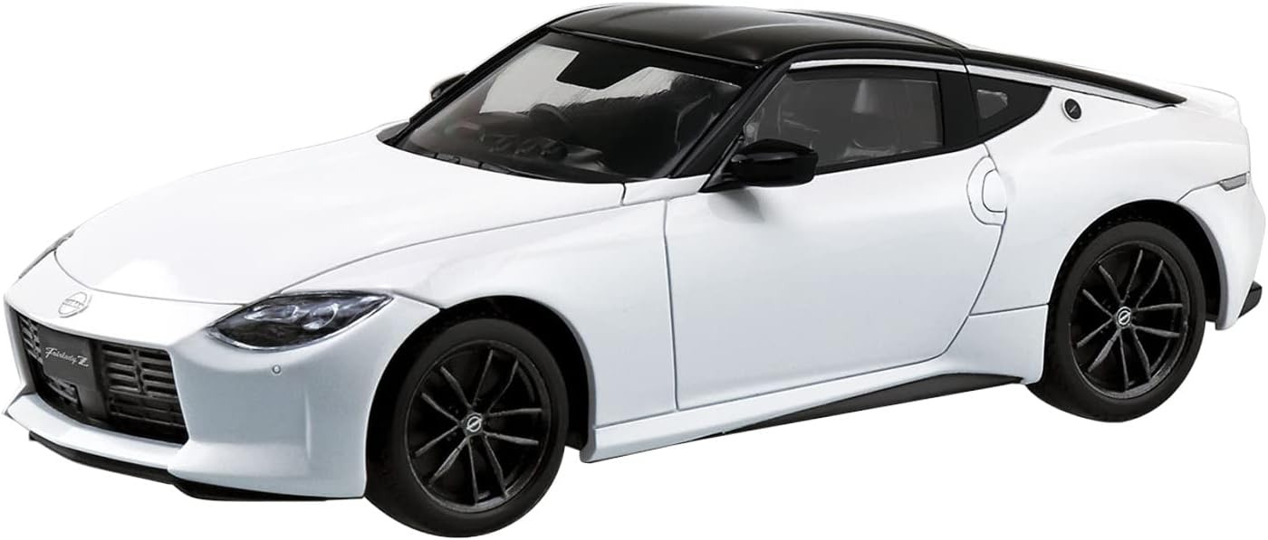 Aoshima Bunka Kyozai 1/32 The Snap Kit Series Nissan Rz34 Fairlady Z Prism White Color Coded Plastic Model 17-E