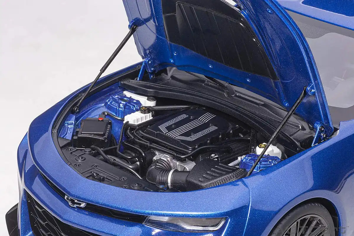 Autoart 1/18 Chevy Camaro ZL1 2017 Blue- Japan Figure Store - #1 Bring To You The Best Japanese Goods