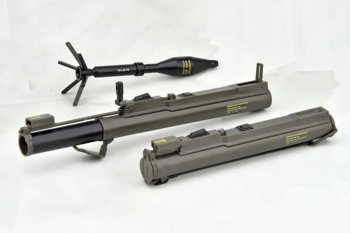 Tomytec Little Armory La106 M72Law Type Plastic Model Kit- Japan Figure Store - #1 Bring To You The Best Japanese Goods