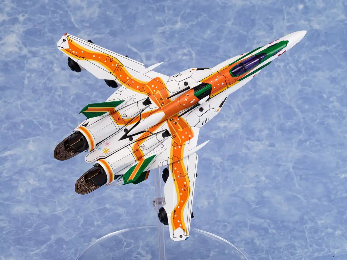 Macross Frontier Ranka Lee Aoshima Character Kit Selection Mc-10 V.F.G. Vf-25F Messiah 40Th Aniversary Aoshima- Japan Figure Store - #1 Bring To You The Best Japanese Goods