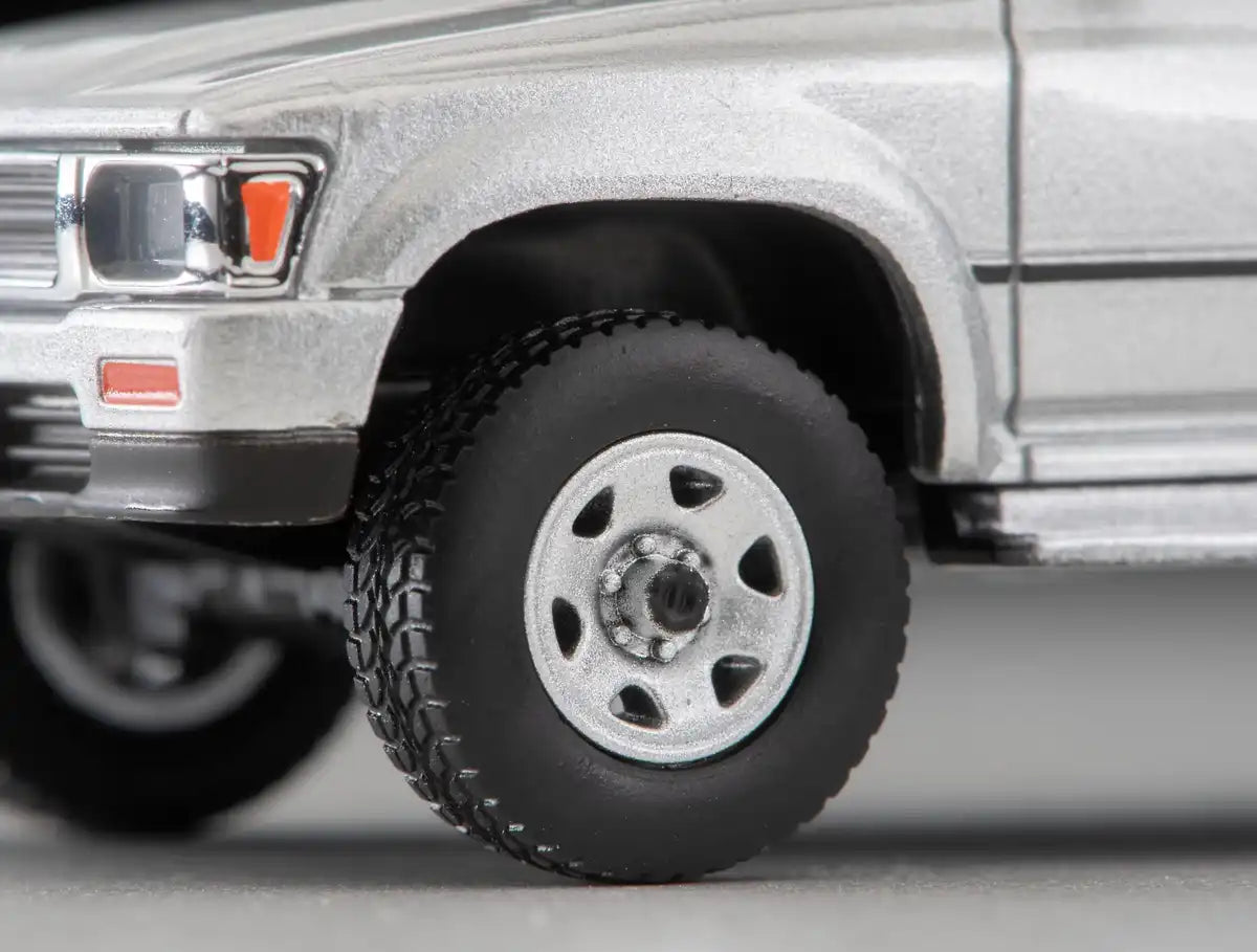 Tomytec Toyota Hilux 4WD Double Cab SSR Silver 1991 Model Lv-N256C- Japan Figure Store - #1 Bring To You The Best Japanese Goods