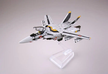 Tomytec 1/144 Scale Macross VF-1S Roy Focker Special Fighter Plastic Model Kit- Japan Figure Store - #1 Bring To You The Best Japanese Goods