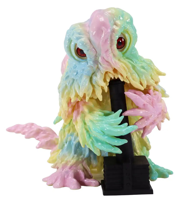 Ccp Amc Chimney Hedorah Pastel Ver 195mm Pre-Painted Vinyl Figure