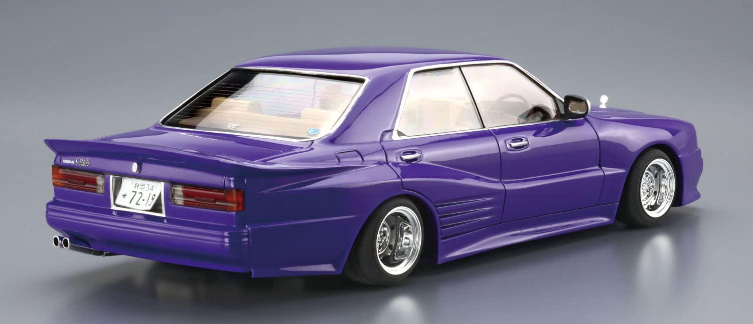 Qingdao Cultural Textbook Society (Aoshima) 1/24 Nissan Y31 Cima Model Molded In Color