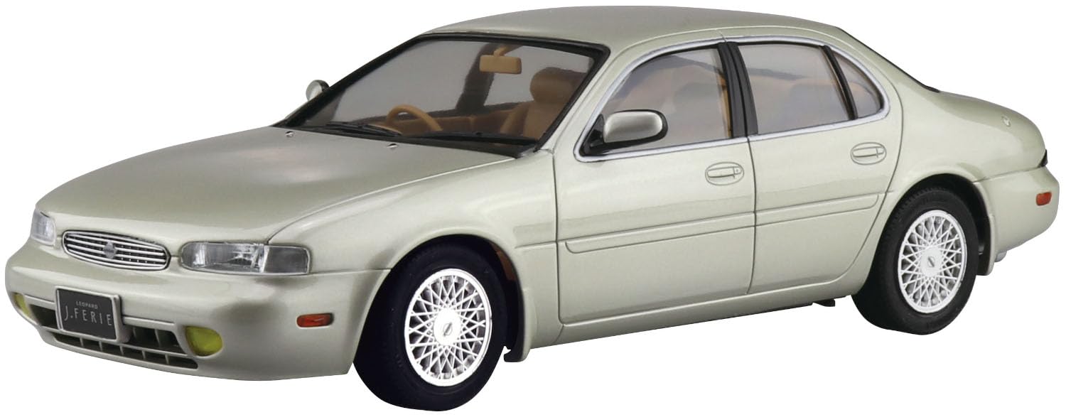 Aoshima 1/24 Nissan Leopard J. Ferry '92 Model Kit