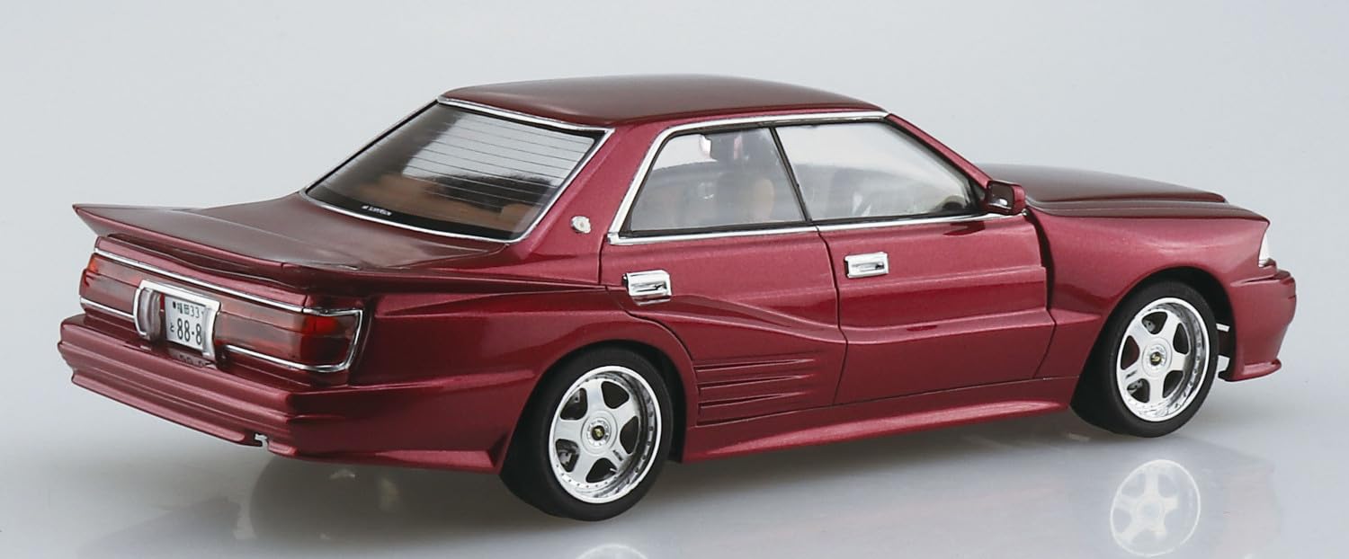 Qingdao Cultural Textbook Society (Aoshima) 1/24 Toyota Crown 1989 Plastic Model