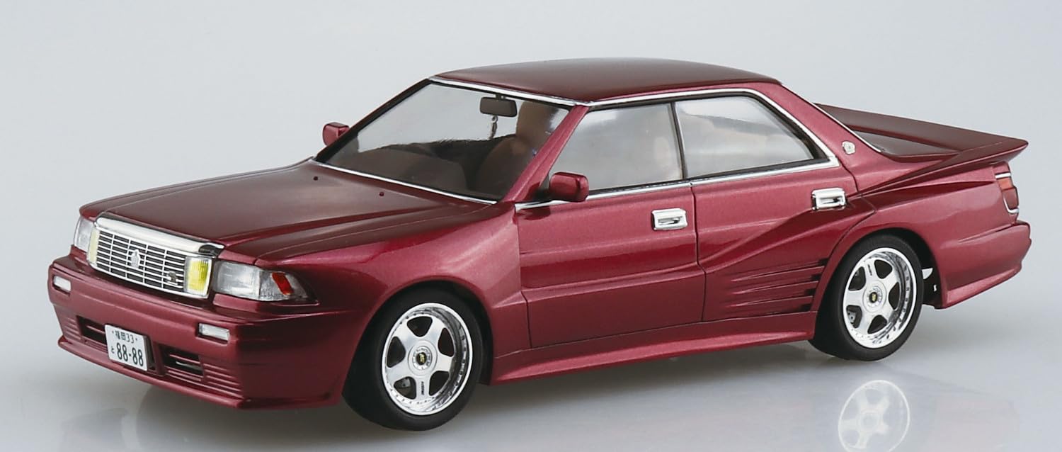 Aoshima 1/24 Toyota Crown 1989 Plastic Model