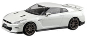 Aoshima 1/32 Rakupla R35 GT-R 2024 Model Brilliant White Pearl Kit