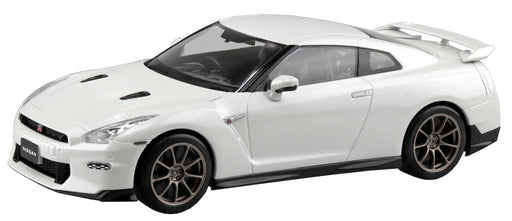 Aoshima 1/32 Rakupla R35 GT-R 2024 Model Brilliant White Pearl Kit