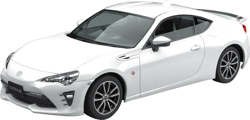 Aoshima 1/32 Toyota 86 Crystal White Pre-Colored Model Kit