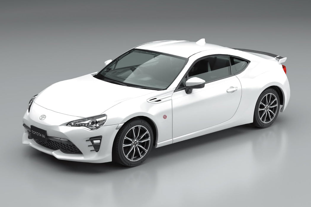 Aoshima 1/32 Toyota 86 Crystal White Pre-Colored Model Kit