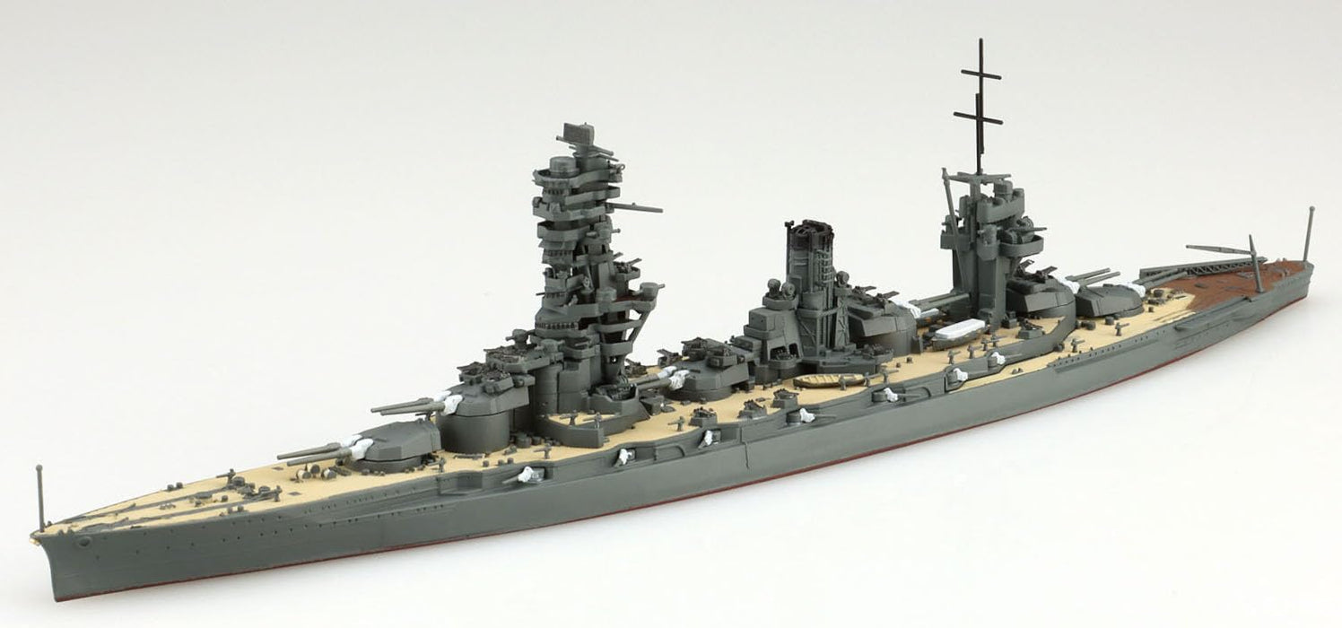 Modèle de cuirassé de la marine japonaise Fuso de la série Waterline d'Aoshima à l'échelle 1/700