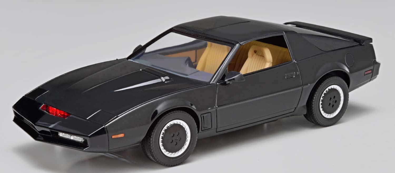 Qingdao Cultural Textbook Society Aoshima Knight Rider KITT Scanned 1/24 Model Kit