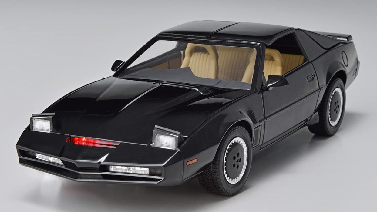 Aoshima Knight Rider KITT Scanned 1/24 Model Kit