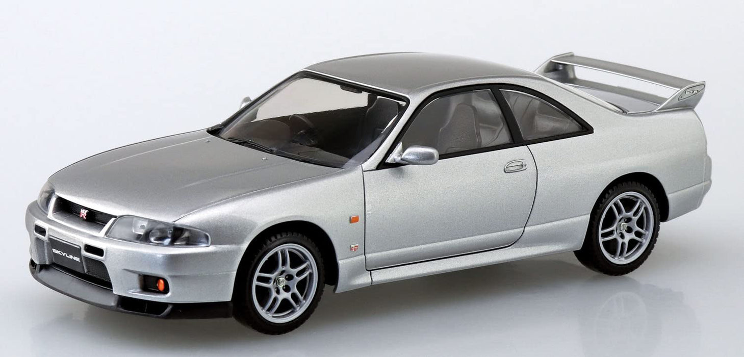 Qingdao Cultural Textbook Society Aoshima 1/32 Nissan R33 Skyline GT-R Model Kit