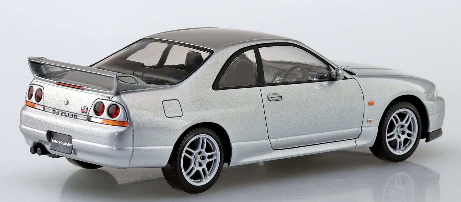 Aoshima 1/32 Nissan R33 Skyline GT-R Modellbausatz