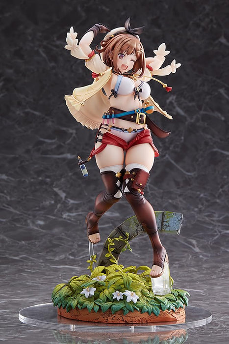 Amiami X Amakuni 1/6 Figure of Ryza Atelier Ryza Ever Darkness Series