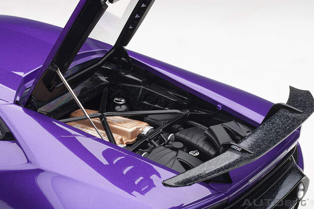 Modèle réduit de voiture Lamborghini Huracan Performante Pearl Purple à l'échelle 1/12 de Autoart