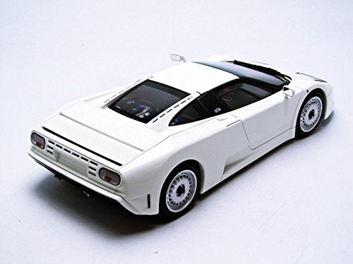 Modèle réduit moulé sous pression Bugatti Eb110 GT à l'échelle 1/18 d'Autoart - Blanc