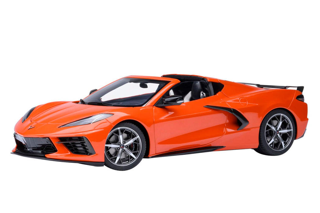 Modèle réduit de voiture Chevrolet Corvette C8 Stingray Z51 Orange à l'échelle 1/18 de Autoart