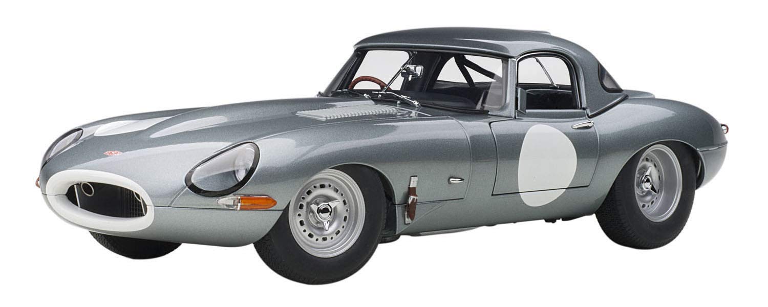 Modèle réduit de voiture moulé sous pression Jaguar E-Type léger argenté à l'échelle 1/18 d'Autoart