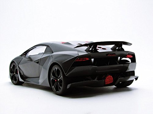 Modèle moulé sous pression Lamborghini Sesto Elemento 1/18 Autoart Gris carbone