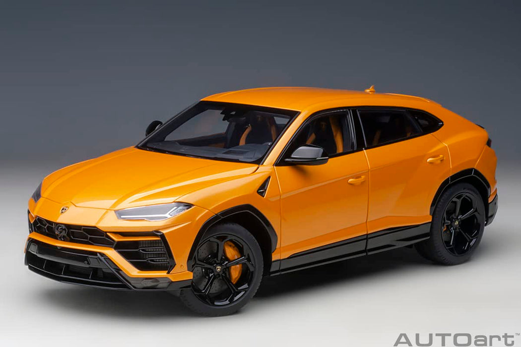 Autoart 1/18 Lamborghini Urus Model Pearl Orange Finish