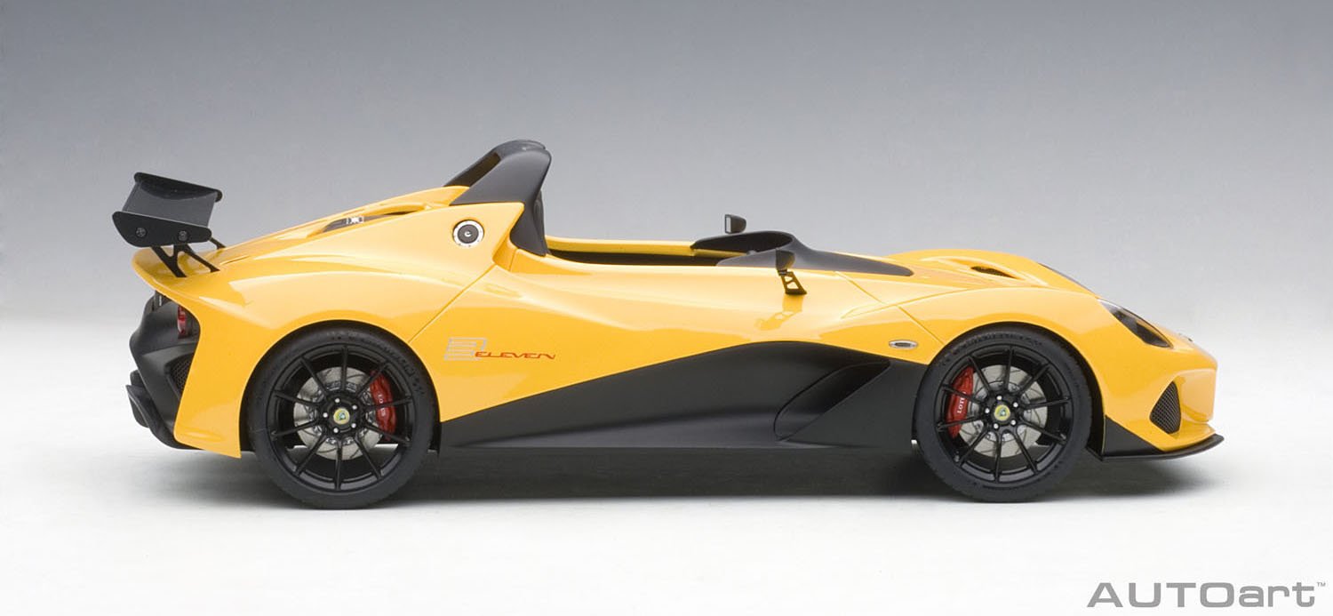 Modèle moulé sous pression Autoart 1/18 Lotus 3-Eleven finition jaune à collectionner