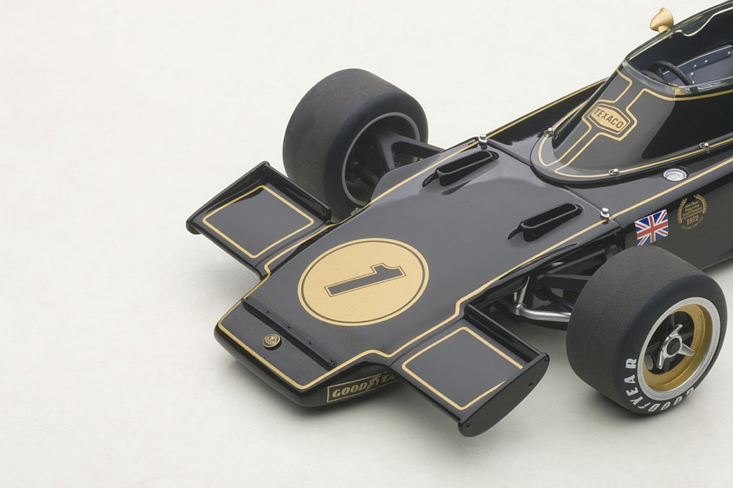 Modèle moulé sous pression Autoart Lotus 72E 1973 Emerson Fittipaldi à l'échelle 1:18