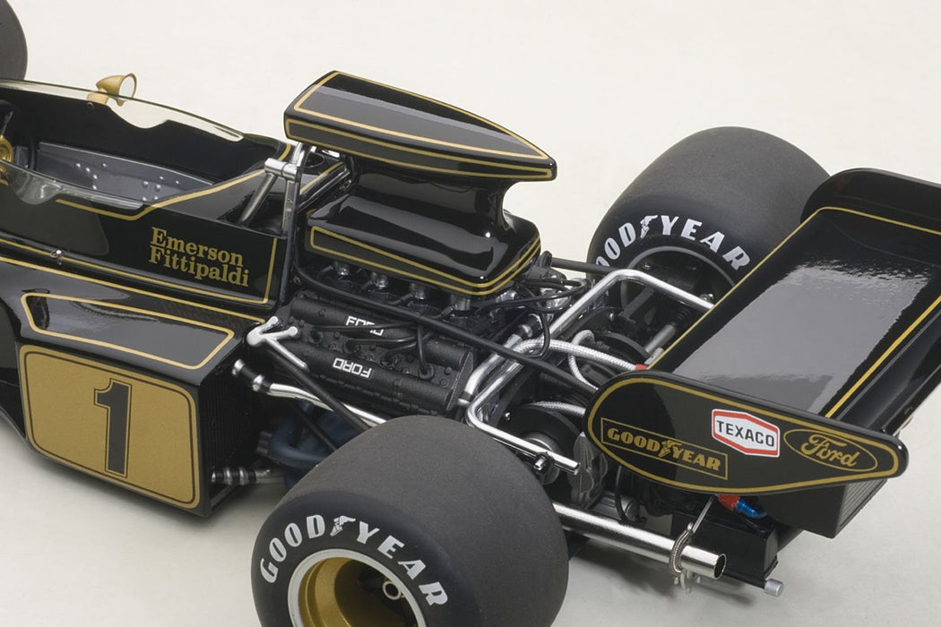 Modèle moulé sous pression Autoart Lotus 72E 1973 Emerson Fittipaldi à l'échelle 1:18