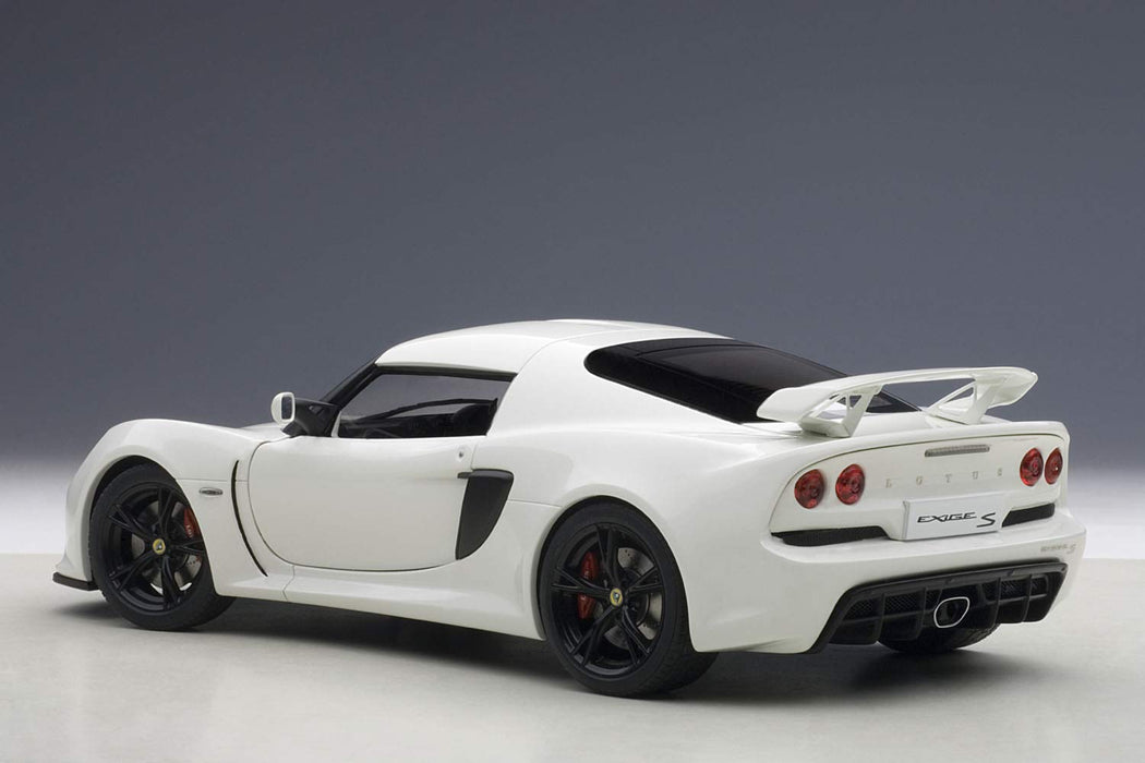 Autoart 1/18 Scale Lotus Exige S Diecast Model Car in White