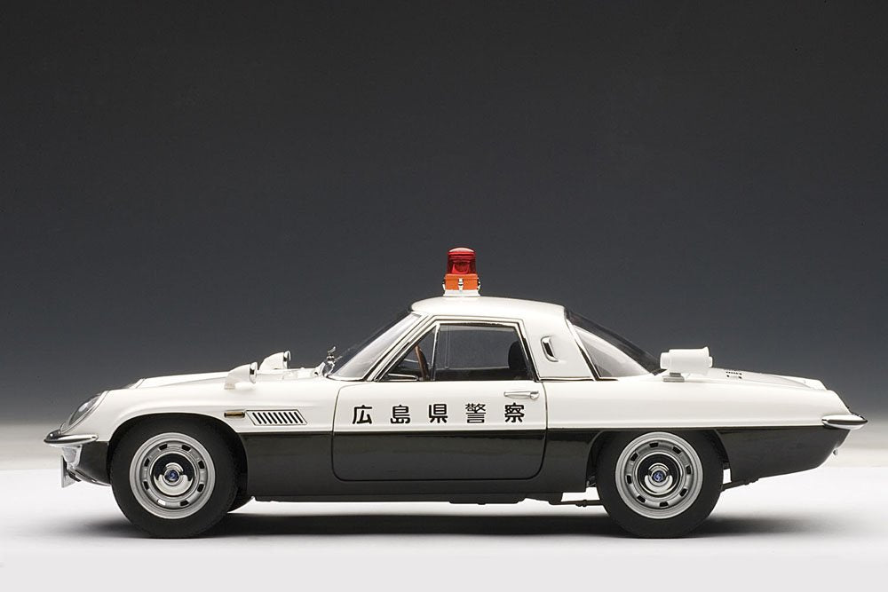 Modèle réduit de voiture de police sportive Mazda Cosmo de la préfecture d'Hiroshima à l'échelle 1/18