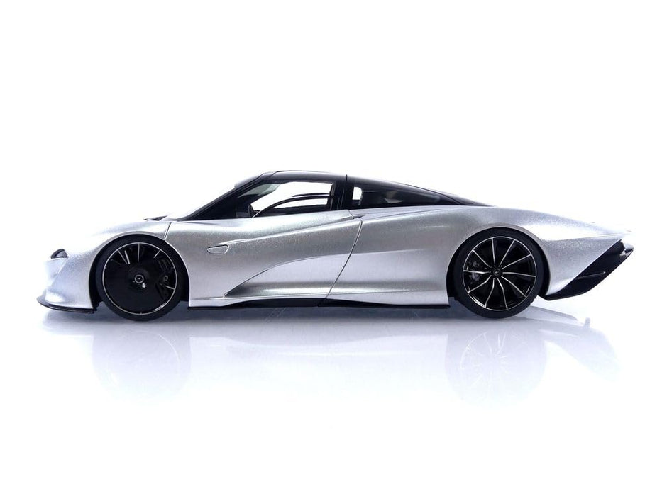 Modèle réduit de voiture Autoart 1/18 McLaren Speedtail argent métallisé