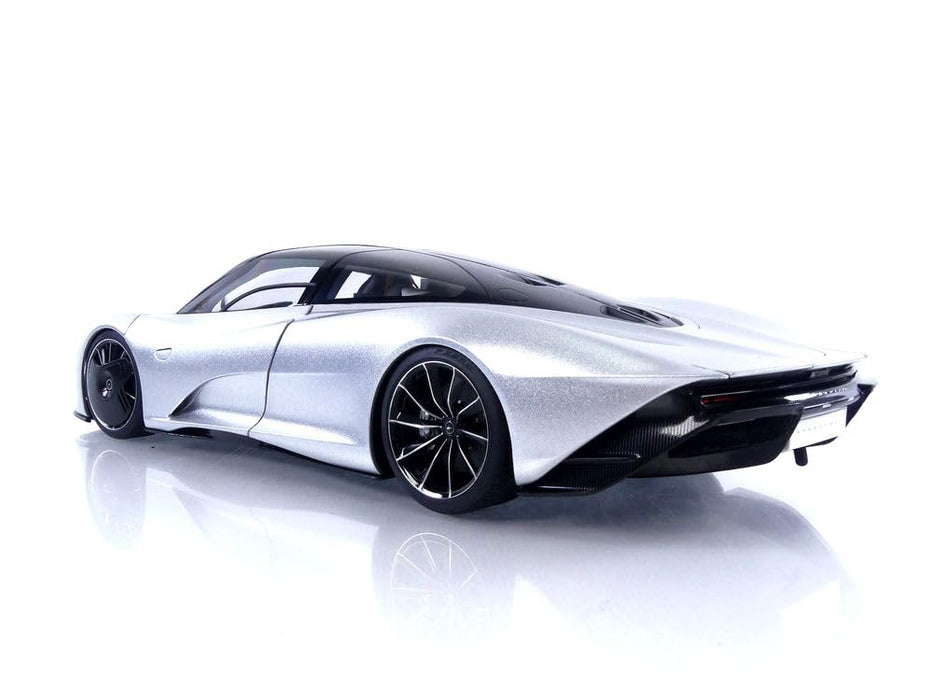 Modèle réduit de voiture Autoart 1/18 McLaren Speedtail argent métallisé