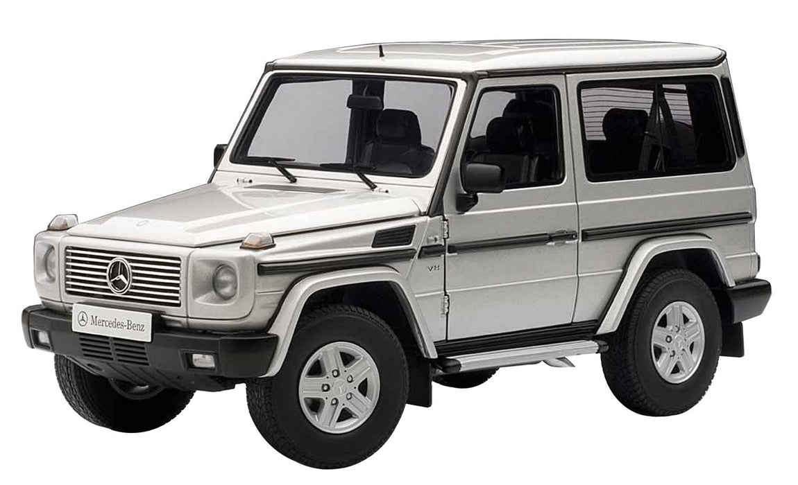 Modèle réduit de voiture Mercedes Benz G500 Swb argenté à l'échelle 1/18 de Autoart