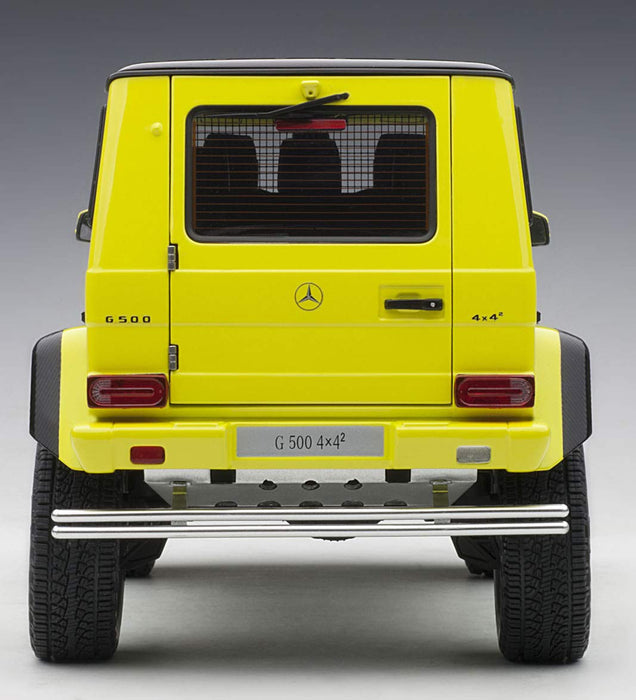 Modèle réduit de voiture Mercedes-Benz G500 4X4 jaune carré à l'échelle 1/18 d'Autoart