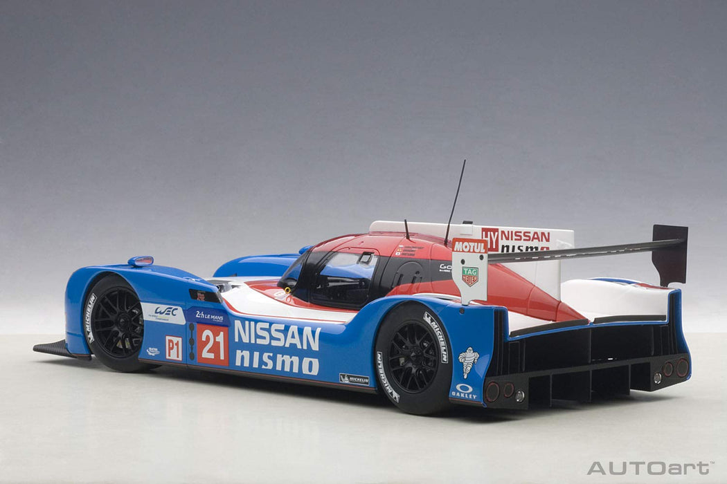 Modèle réduit de voiture Autoart 1/18 Nissan GT-R LM Nismo 2015 24 Heures du Mans