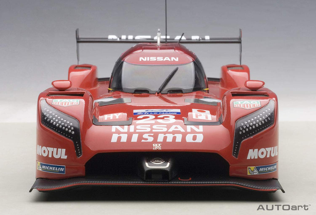 Modèle réduit de voiture Autoart 1/18 Nissan GT-R LM Nismo 2015 #23 24h du Mans