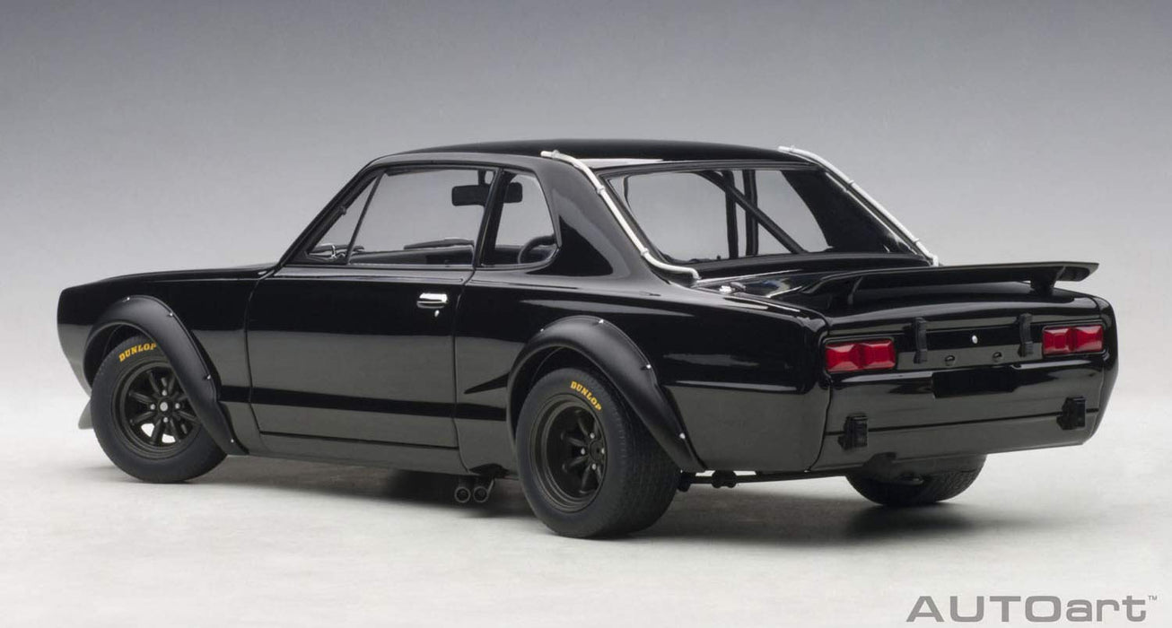 Modèle moulé sous pression Nissan Skyline GT-R 1972 Racing Black Finish de Autoart 1/18